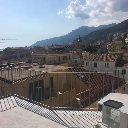Casa Maria Konukevi Salerno