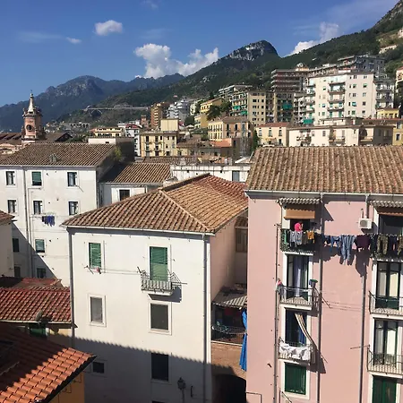 Konukevi Casa Maria Salerno