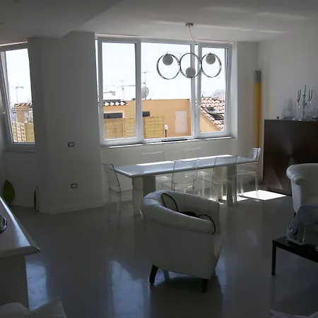 Casa Maria Πανσιόν Σαλέρνο